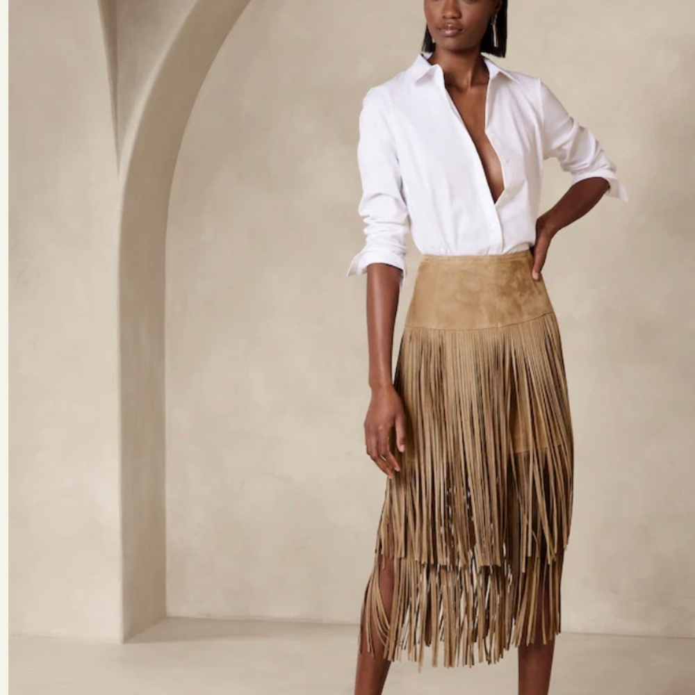 Banana Republic Women's Sevilla Suede Fringe Skirt Brown size 8 - Picture 3 of 11
